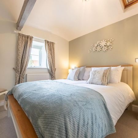 Вилла The Clockhouse North Lopham Экстерьер фото