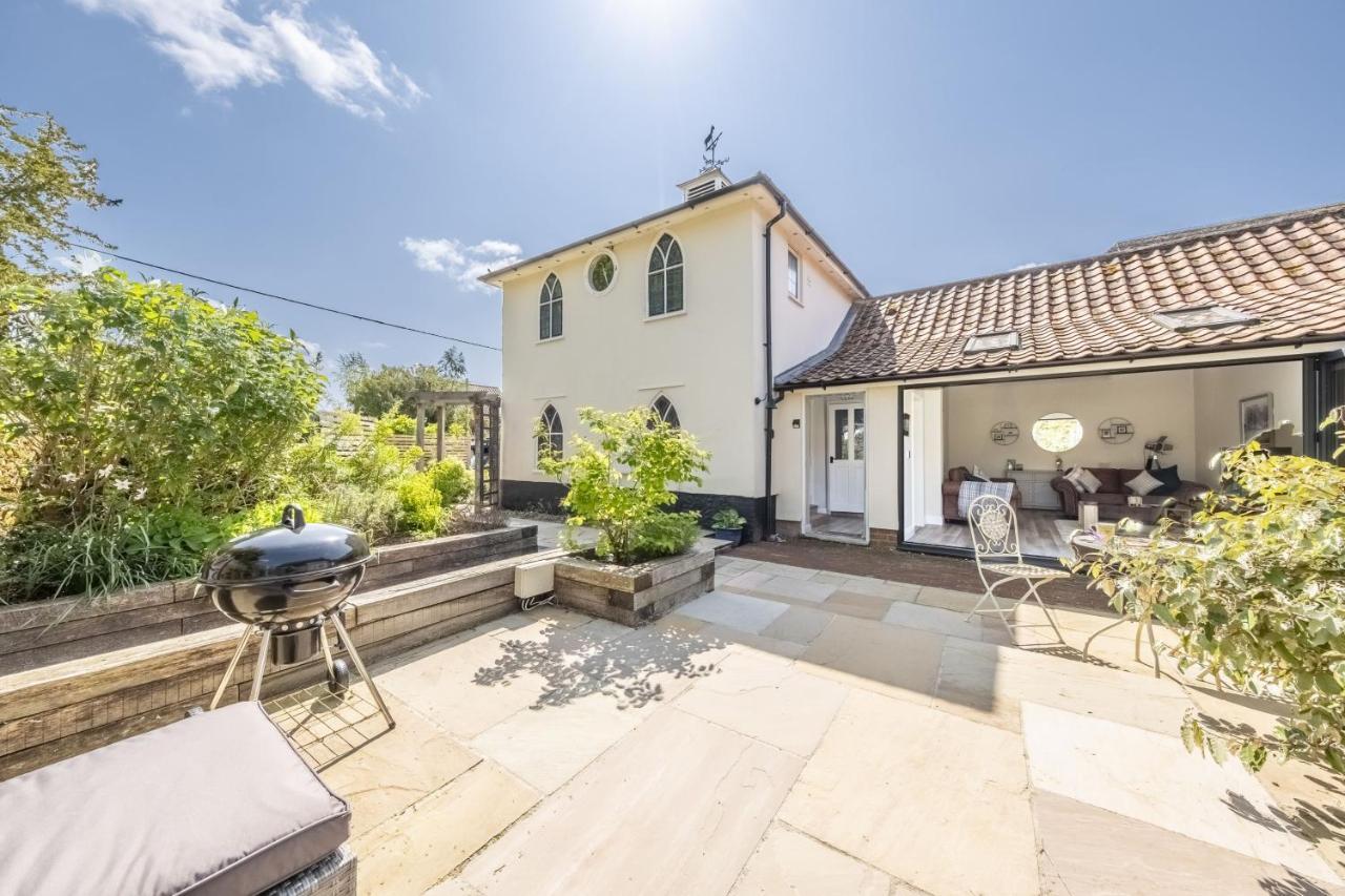 Вилла The Clockhouse North Lopham Экстерьер фото